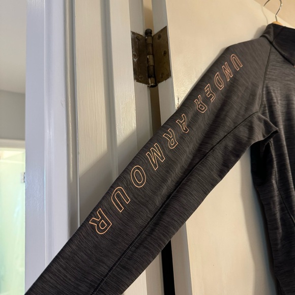 Under Armour Half Zip Pullover - Picture 2 of 3